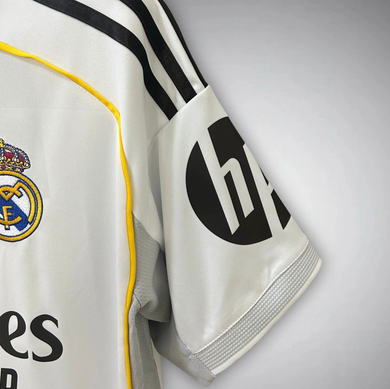 25/26 Real Madrid Home Kit