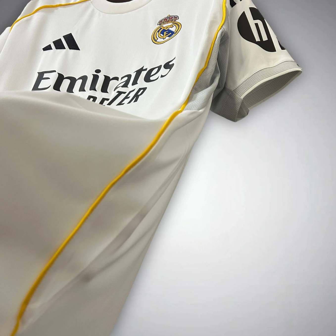25/26 Real Madrid Home Kit