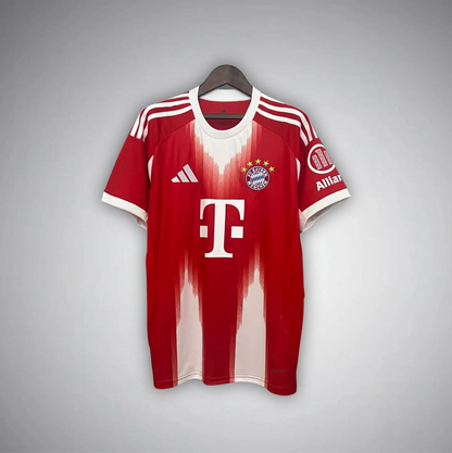 25/26 Bayern München Home Kit