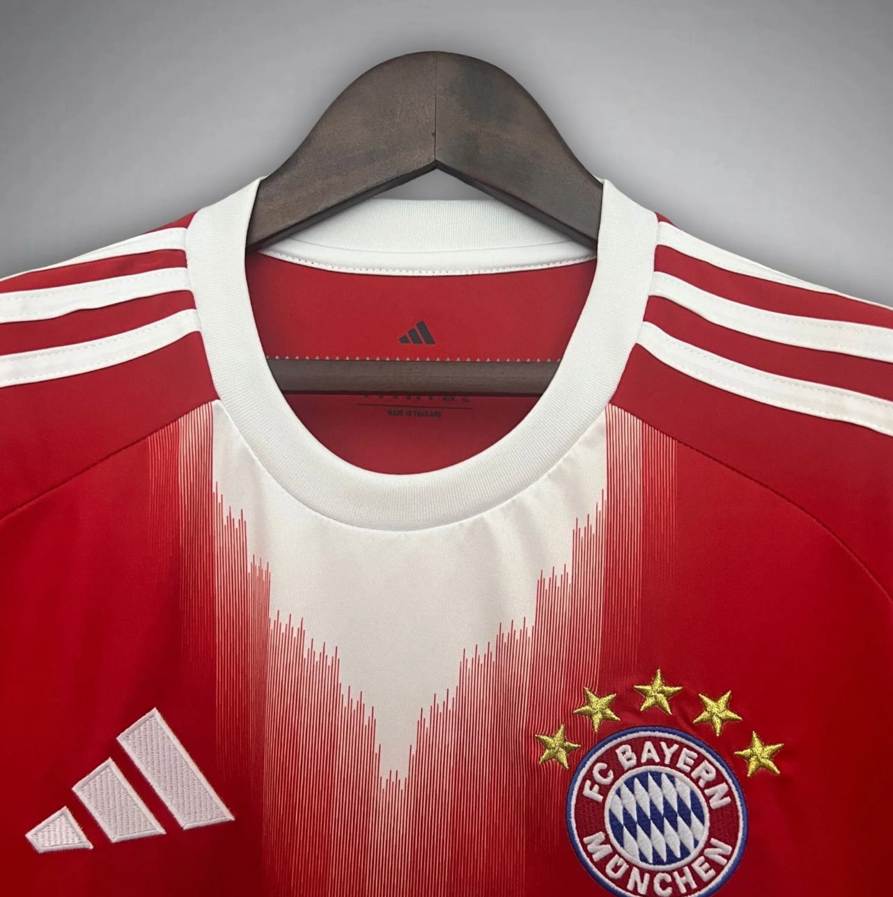 25/26 Bayern München Home Kit