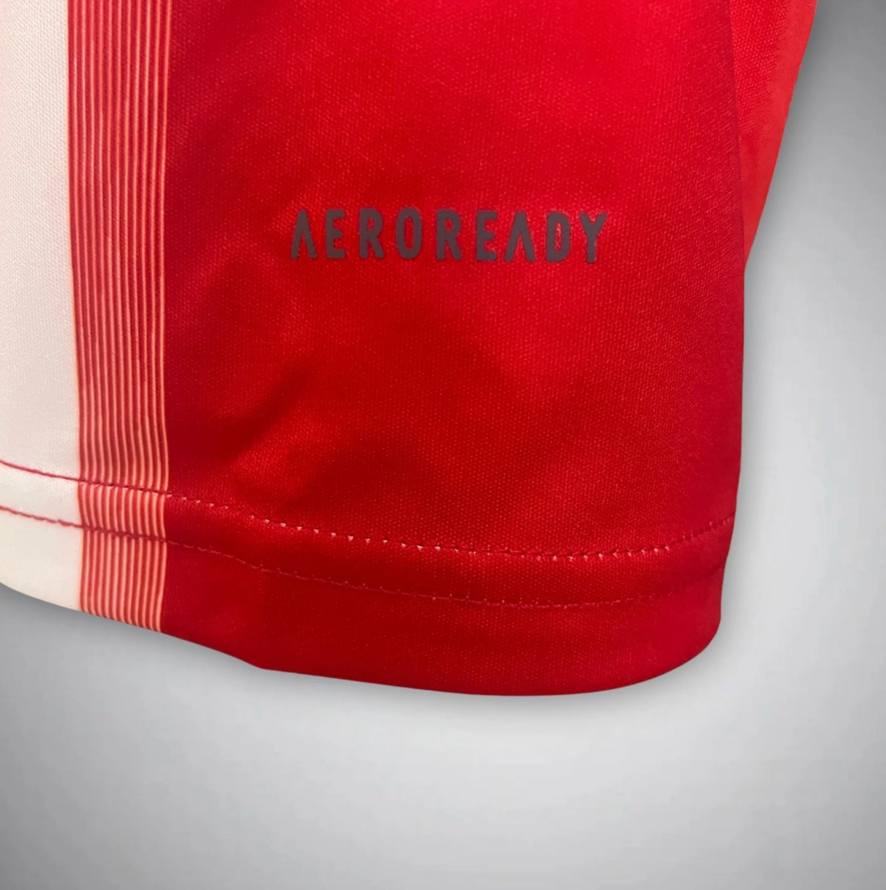25/26 Bayern München Home Kit