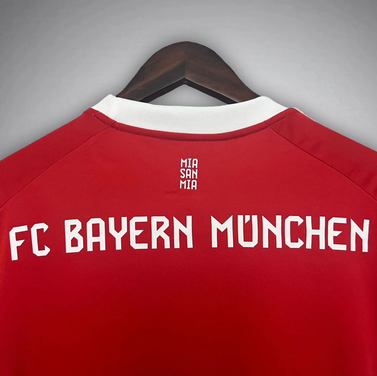 25/26 Bayern München Home Kit