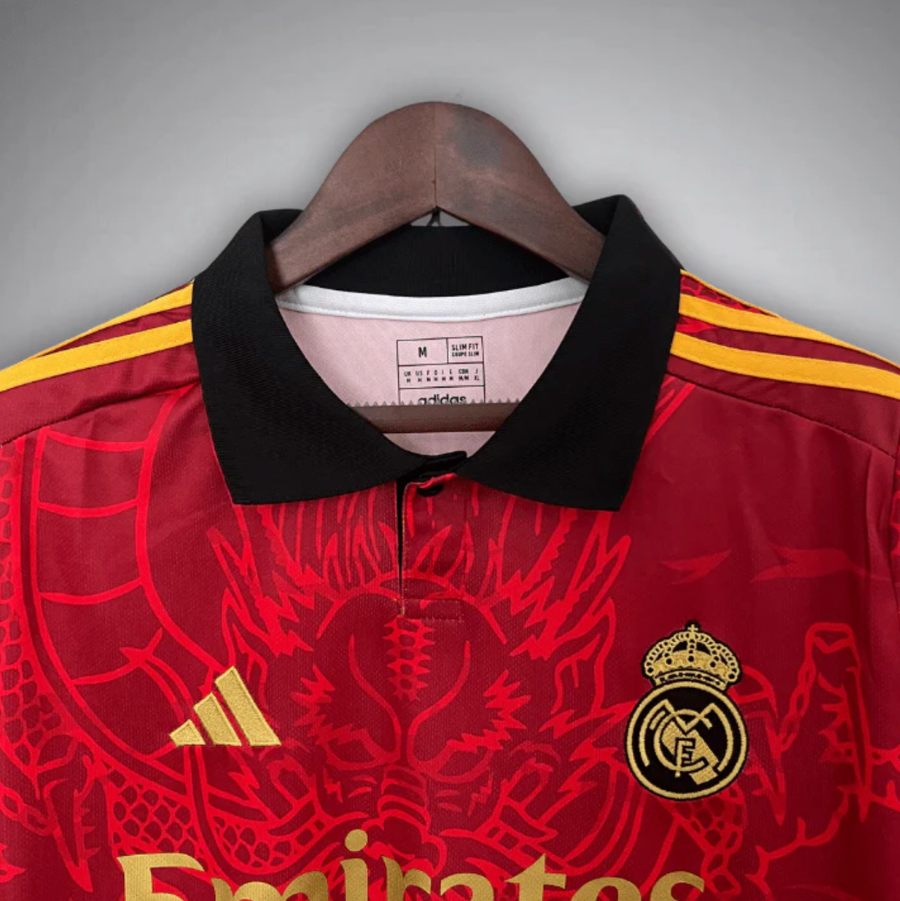 Real Madrid "Dragón De Fuego" Premium Kit