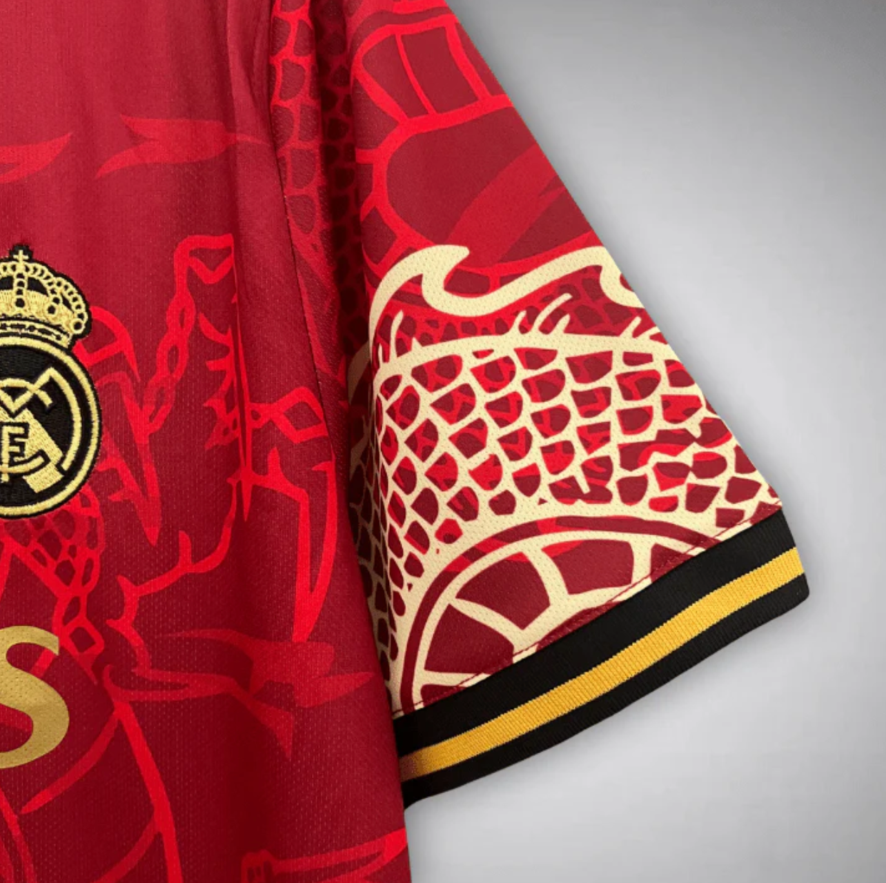 Real Madrid "Dragón De Fuego" Premium Kit
