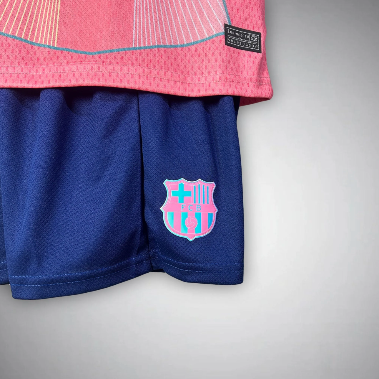 FC Barcelona "Aurora" Premium Kids Size Kit